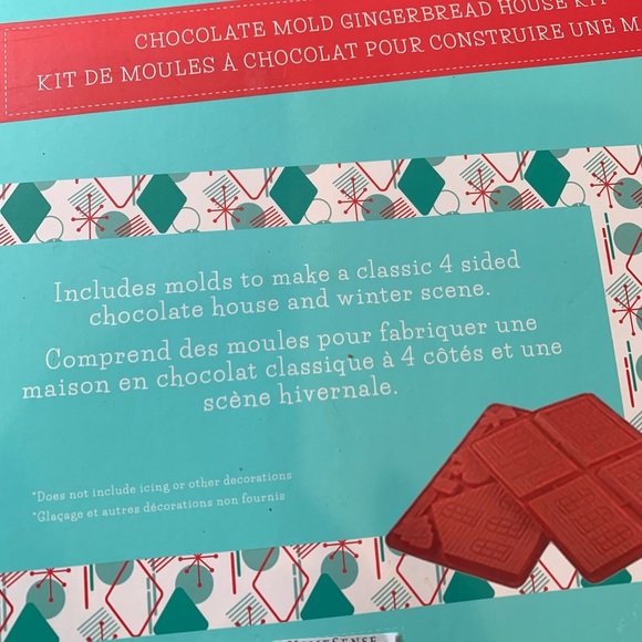 Gingerbread House Silicone kit. New in box  B5 - Picture 4 of 5